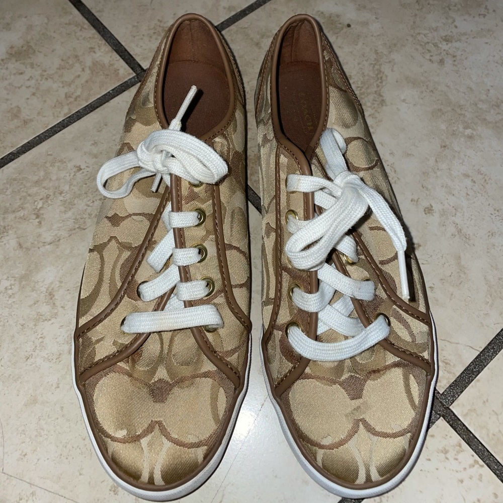 Coach shoes